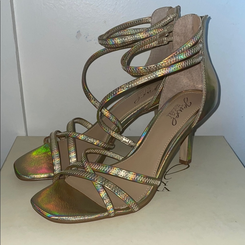 Badgley Mischka Gold Strappy Heels size 7.5